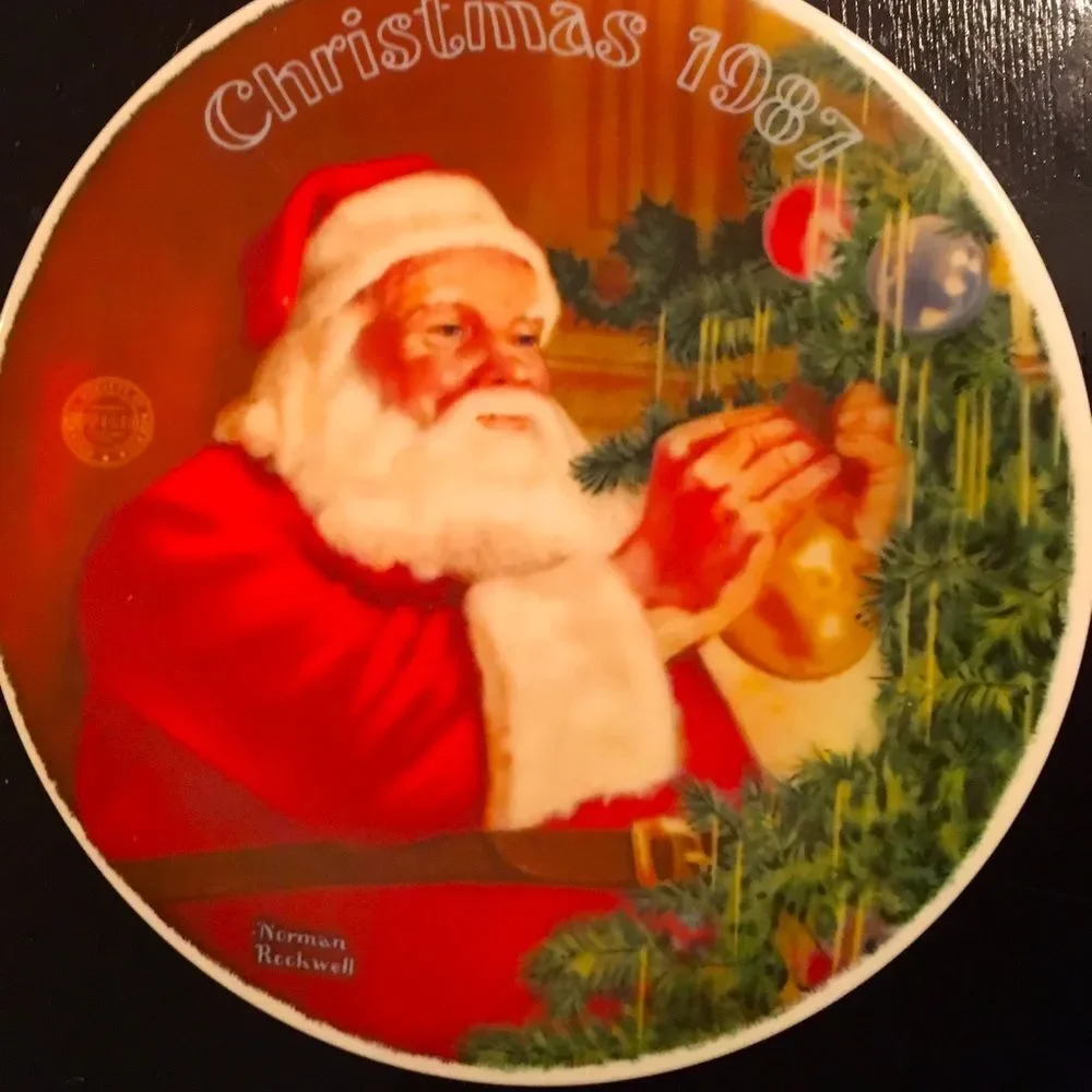 Santa’s Golden Gift Plate by Norman Rockwell 1987